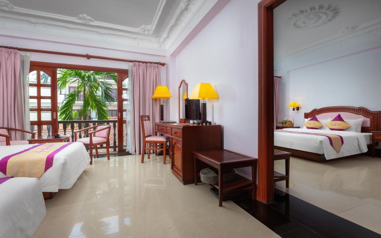 Regency Angkor Hotel Сиемрип Экстерьер фото
